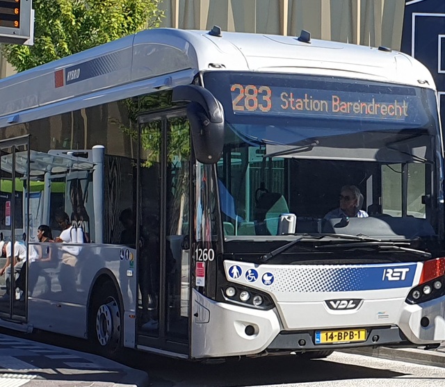 Foto van RET VDL Citea SLE-120 Hybrid 1260 Standaardbus door Busseninportland