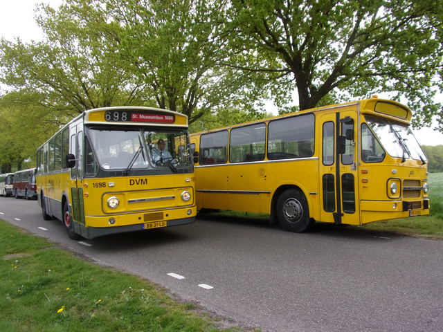 Foto van 1698 Leyland-Den Oudsten Standaardstreekbus 1698 Standaardbus door Lijn45