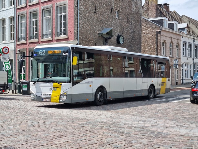 Foto van DeLijn Iveco Crossway LE (12mtr) 5721 Standaardbus door wyke2207