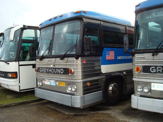 Foto van ELBO MCI MC9 1 Standaardbus door Nashvillefranky