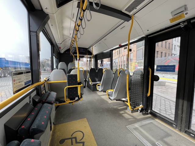 Foto van UniBuss VDL Citea SLFA-180 Electric 3107 Gelede bus door_gemaakt Stadsbus