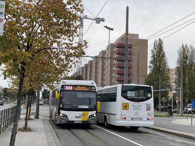 Foto van DeLijn VDL Citea SLFA-180 Hybrid 2644 Gelede bus door M48T