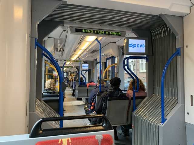 Foto van GVB Siemens Combino (2-richting) 2204 Tram door_gemaakt Stadsbus