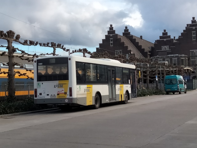 Foto van DeLijn Jonckheere Transit 2000 5080 Standaardbus door ilovetrains