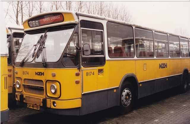 Foto van NZH DAF MB200 8174 Standaardbus door wyke2207