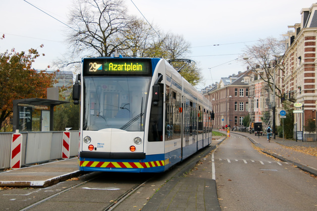 Foto van GVB Siemens Combino (2-richting) 2204 Tram door TrainspotterAmsterdam