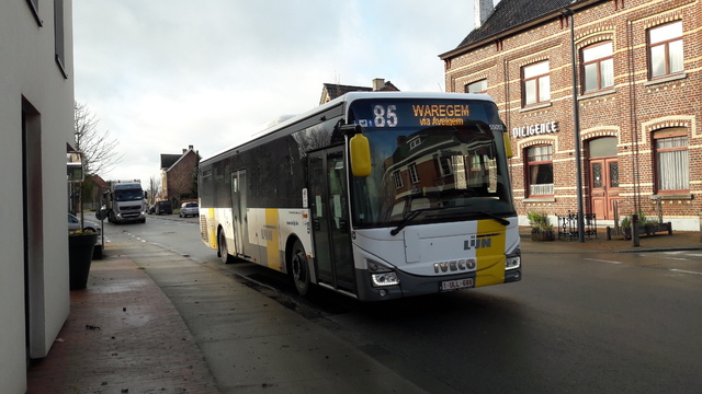 Foto van DeLijn Iveco Crossway LE (12mtr) 550530 Standaardbus door BusfanTom