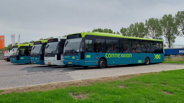 Foto van CXX VDL Ambassador ALE-120 4215 Standaardbus door DutchTrains7232