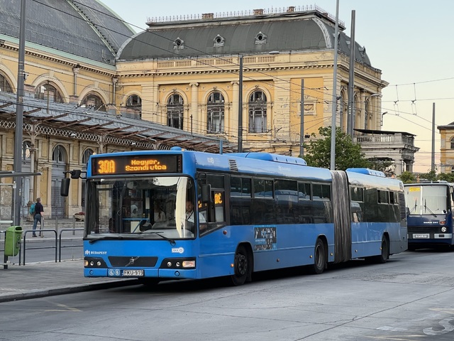 Foto van BKK Volvo 7700A 919 Gelede bus door_gemaakt Stadsbus