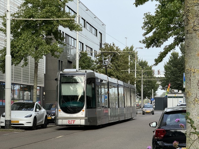 Foto van RET Citadis 2042 Tram door Stadsbus