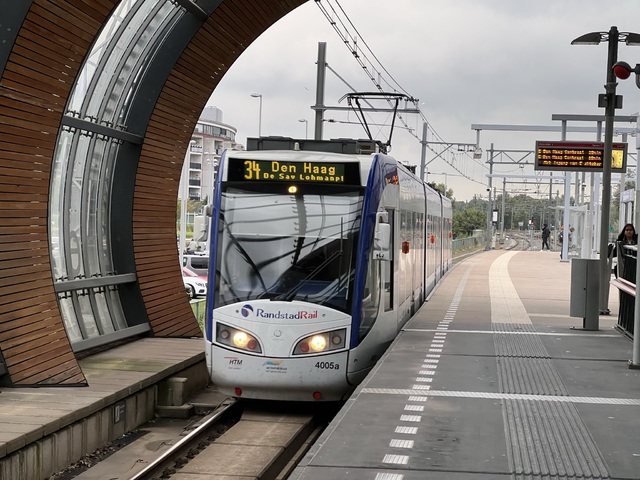 Foto van HTM RegioCitadis 4005 Tram door Stadsbus