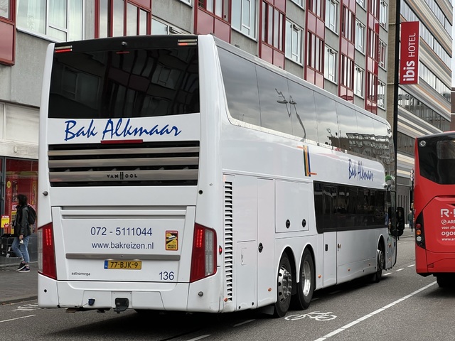 Foto van Bak Van Hool Astromega 136 Dubbeldekkerbus door_gemaakt Stadsbus