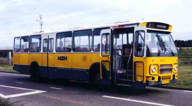 Foto van NZH DAF MB200 8917 Standaardbus door Jelmer
