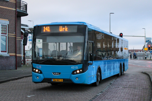 Foto van OVinIJ VDL Citea XLE-145 4315 Standaardbus door Bussenentreinenrondzwolle