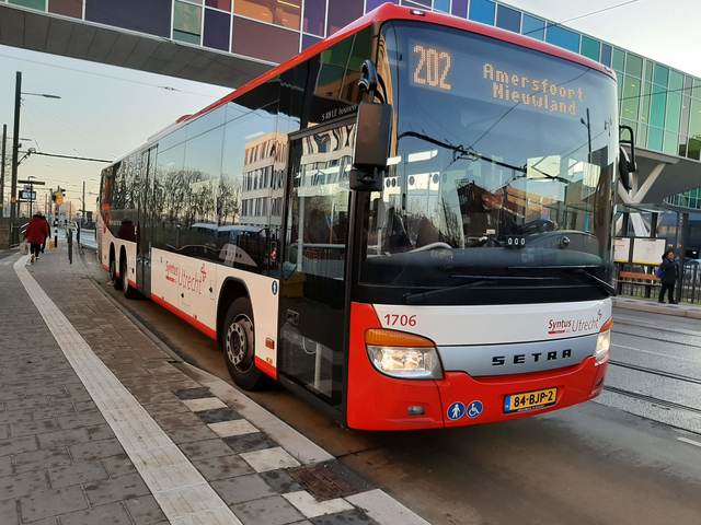 Foto van KEO Setra S 418 LE Business 1706 Standaardbus door Jossevb
