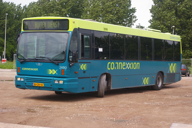 Foto van CXX Den Oudsten B95 2490 Standaardbus door wyke2207