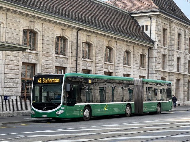 Foto van BVB Mercedes-Benz Citaro G 7039 Gelede bus door_gemaakt Stadsbus