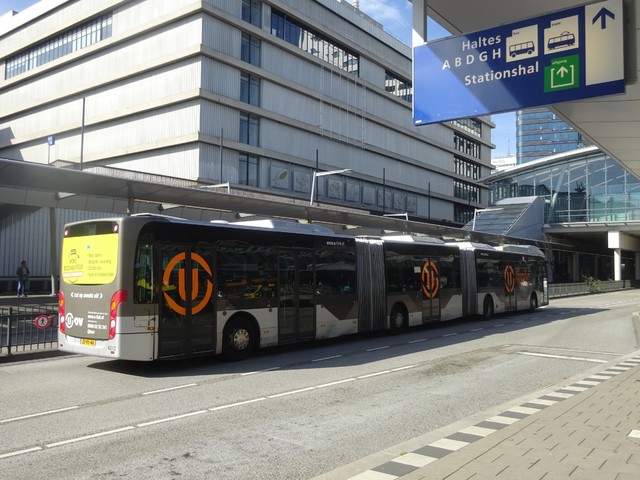 Foto van QBZ Van Hool AGG300 4212 Dubbelgelede bus door Rotterdamseovspotter