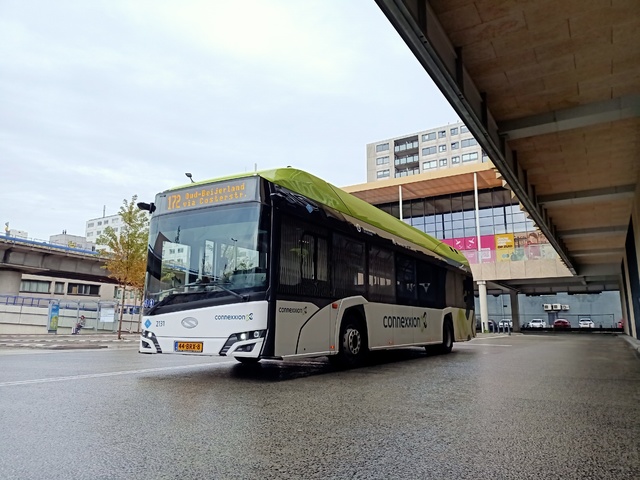Foto van CXX Solaris Urbino 12 hydrogen 2131 Standaardbus door Busliefhebber