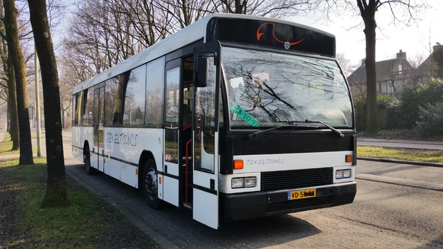 Foto van TXT Den Oudsten B88 50 Standaardbus door Sven98