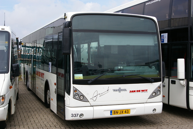 Foto van JdW Van Hool A330 337 Standaardbus door wyke2207