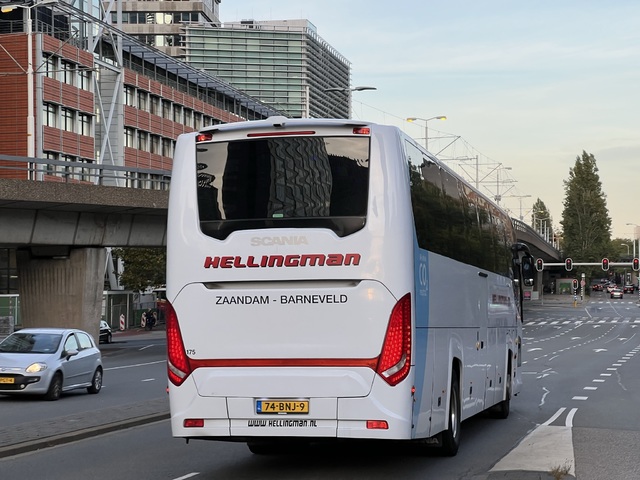 Foto van Hel Scania Touring 175 Touringcar door_gemaakt Stadsbus