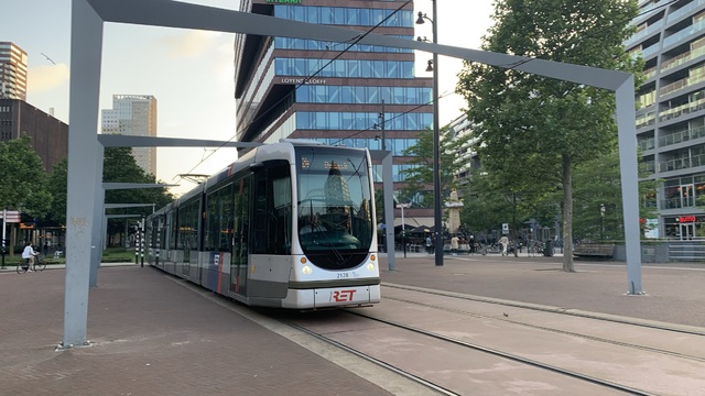 Foto van RET Rotterdamse Citadis 2128 Tram door_gemaakt Stadsbus