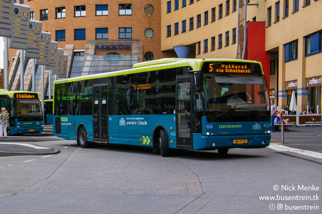 Foto van CXX VDL Ambassador ALE-120 4220 Standaardbus door Busentrein