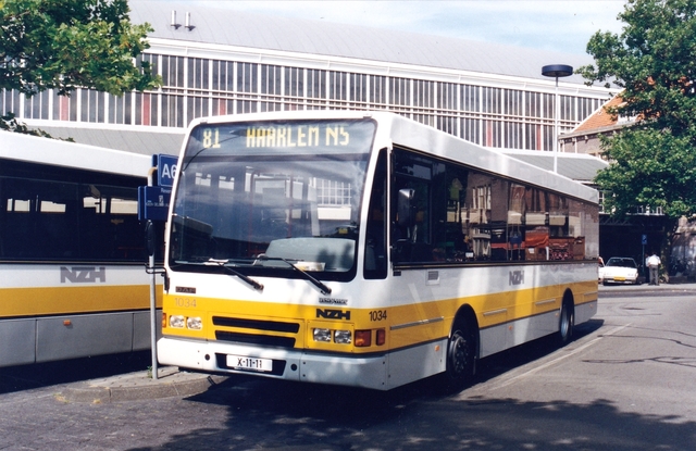Foto van NZH Berkhof 2000NL 1034 Standaardbus door wyke2207