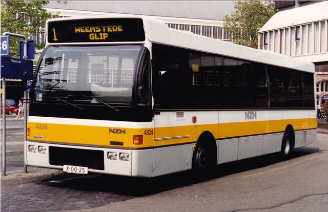Foto van CXX Berkhof Duvedec 4824 Standaardbus door wyke2207