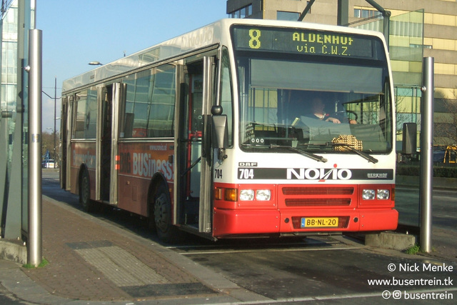 Foto van NVO Berkhof 2000NL 704 Standaardbus door Busentrein