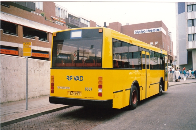 Foto van VAD Den Oudsten B88 6557 Standaardbus door wyke2207