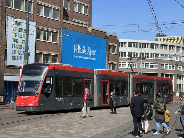 Foto van HTM Avenio 5011 Tram door Stadsbus