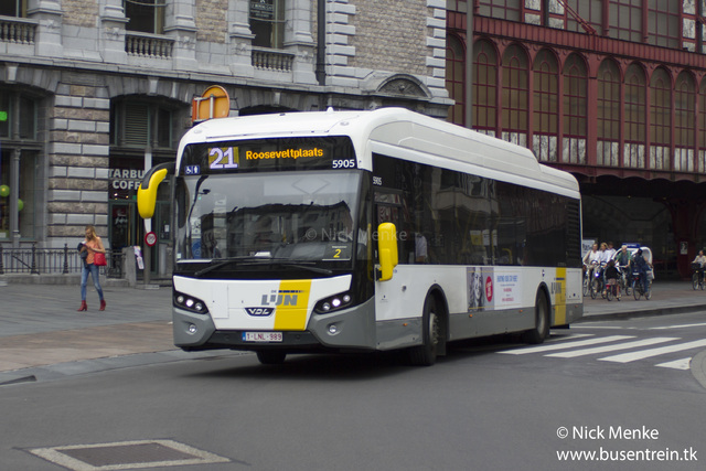 Foto van DeLijn VDL Citea SLF-120 Hybrid 5905 Standaardbus door Busentrein