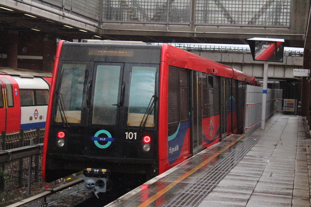 Foto van DLR Docklands B07 101 Metro door MHVentura