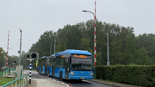 Foto van OVinIJ Van Hool AG300 4631 Gelede bus door_gemaakt Stadsbus