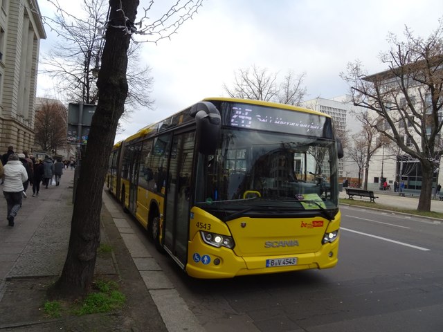 Foto van BVG Scania Citywide LFA 4543 Gelede bus door_gemaakt Jossevb