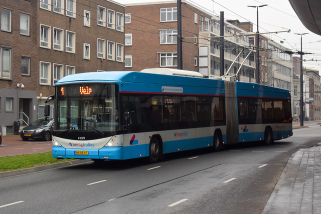 Foto van HER Hess Swisstrolley 5244 Gelede bus door_gemaakt NLRail