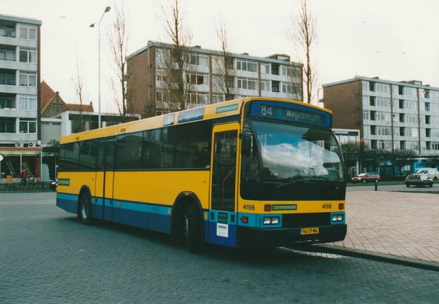 Foto van CXX Den Oudsten B88 4198 Standaardbus door JanWillem