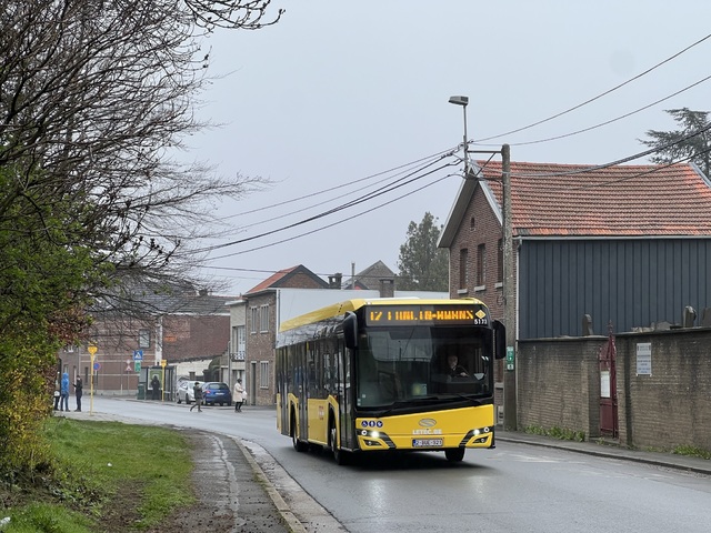 Foto van TEC Solaris Urbino 12 Hybrid 5171 Standaardbus door Stadsbus