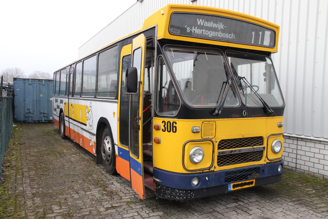 Foto van Simons Volvo-Den Oudsten Standaardstreekbus 306 Standaardbus door Ovlov