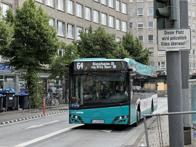 Foto van IDCB Solaris Urbino 12 568 Standaardbus door Stadsbus