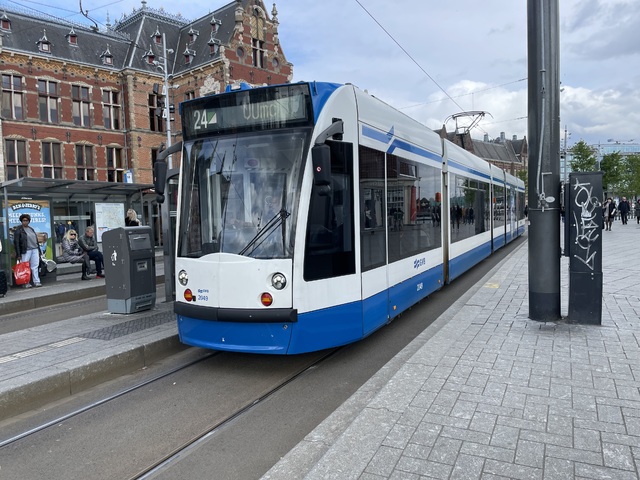 Foto van GVB Siemens Combino 2049 Tram door M48T
