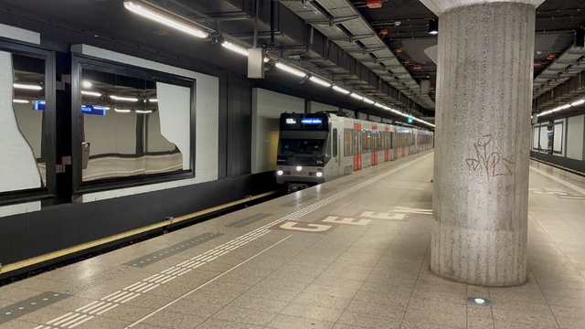 Foto van GVB S1/S2 57 Metro door M48T