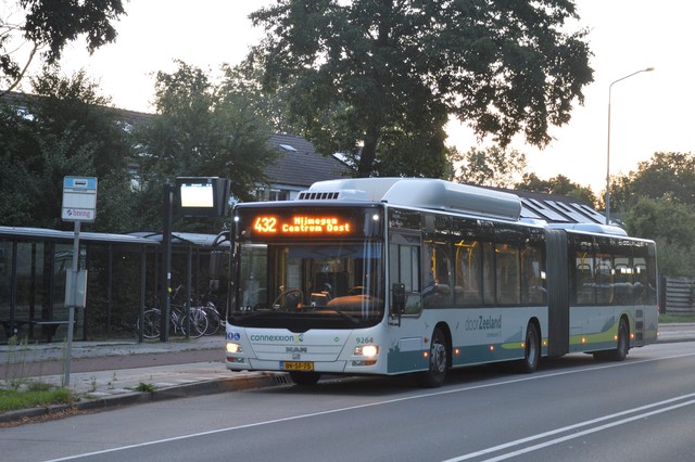 Foto van CXX MAN Lion's City G CNG 9264 Gelede bus door Nielsjuh5180
