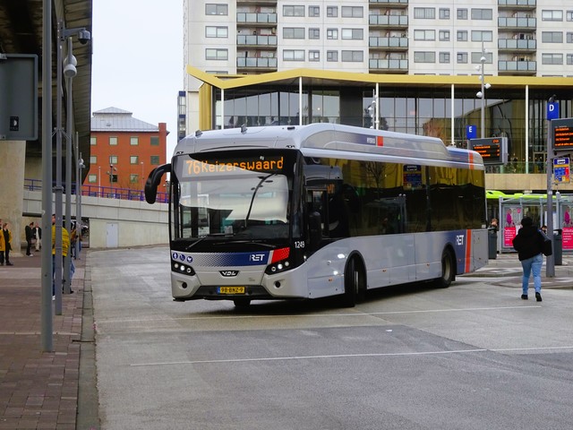 Foto van RET VDL Citea SLE-120 Hybrid 1249 Standaardbus door Rotterdamseovspotter