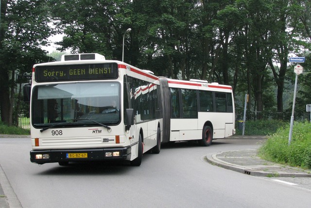 Foto van HTM Den Oudsten B93 908 Gelede bus door dmulder070