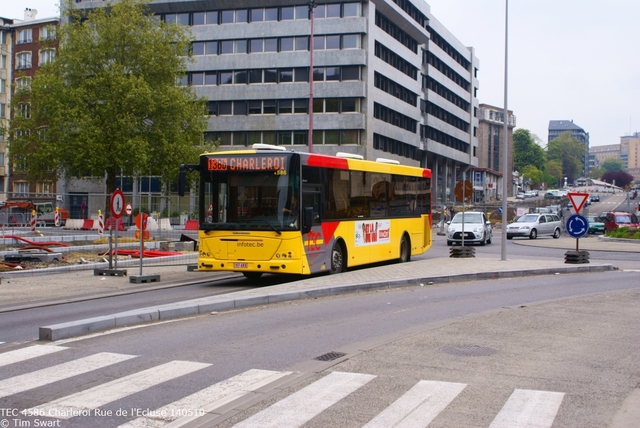 Foto van TEC Jonckheere Transit 2000 4586 Standaardbus door tsov