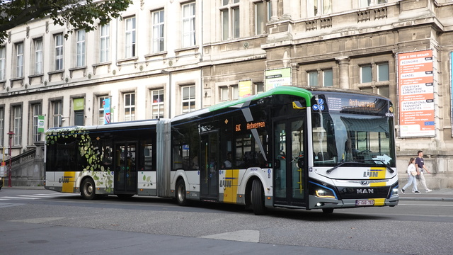 Foto van DeLijn MAN Lion's City 18E 605046 Gelede bus door WDK6761G1