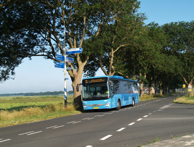 Foto van OVinIJ Iveco Crossway LE (12mtr) 5504 Standaardbus door Sanderlubbers